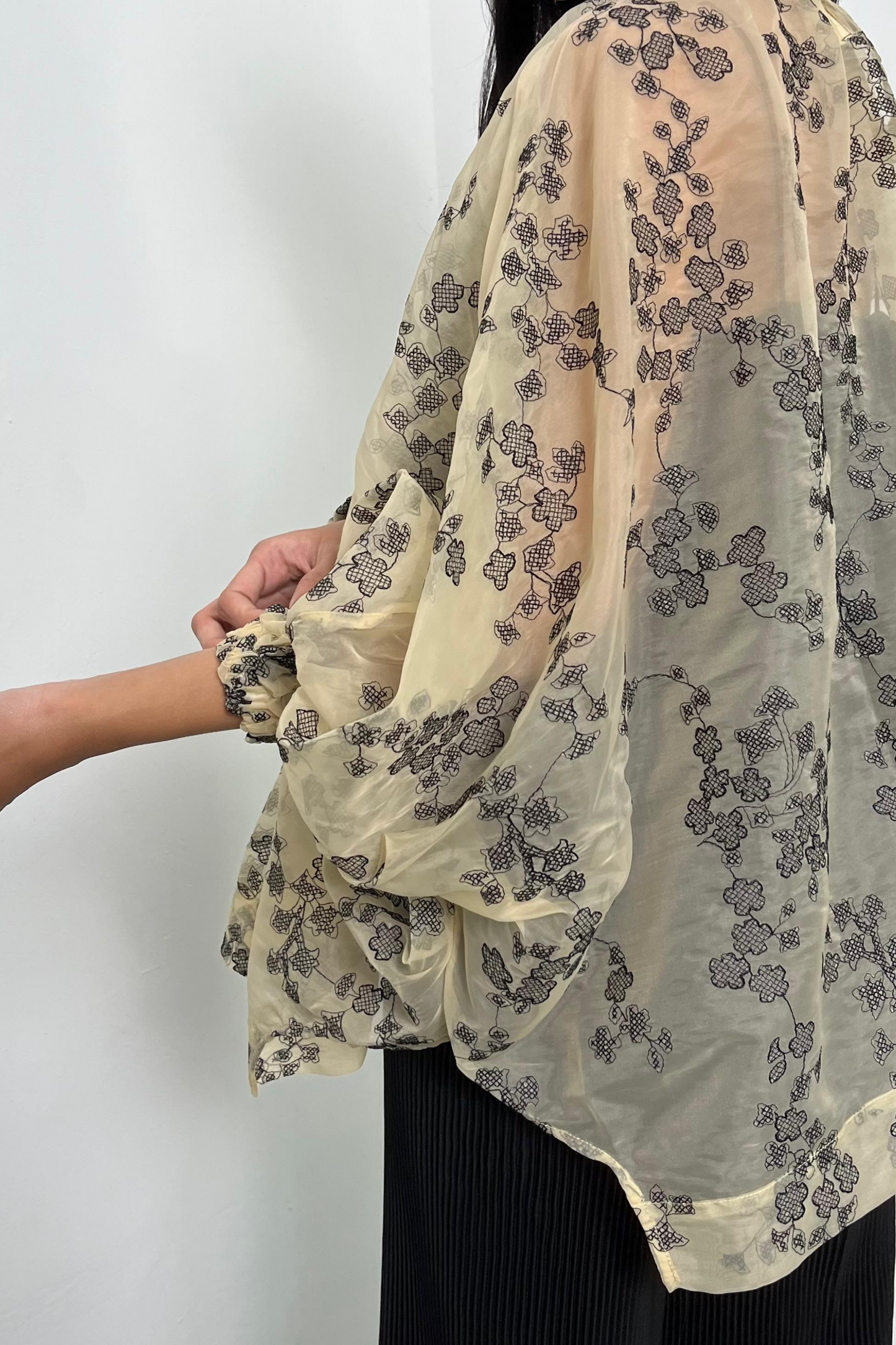 Vinkha Top - Cream