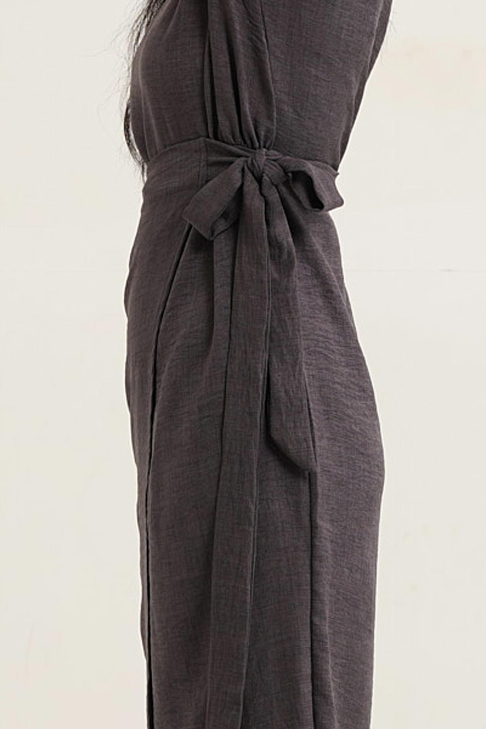 Akina Dress in Loose Linen - Dark Grey