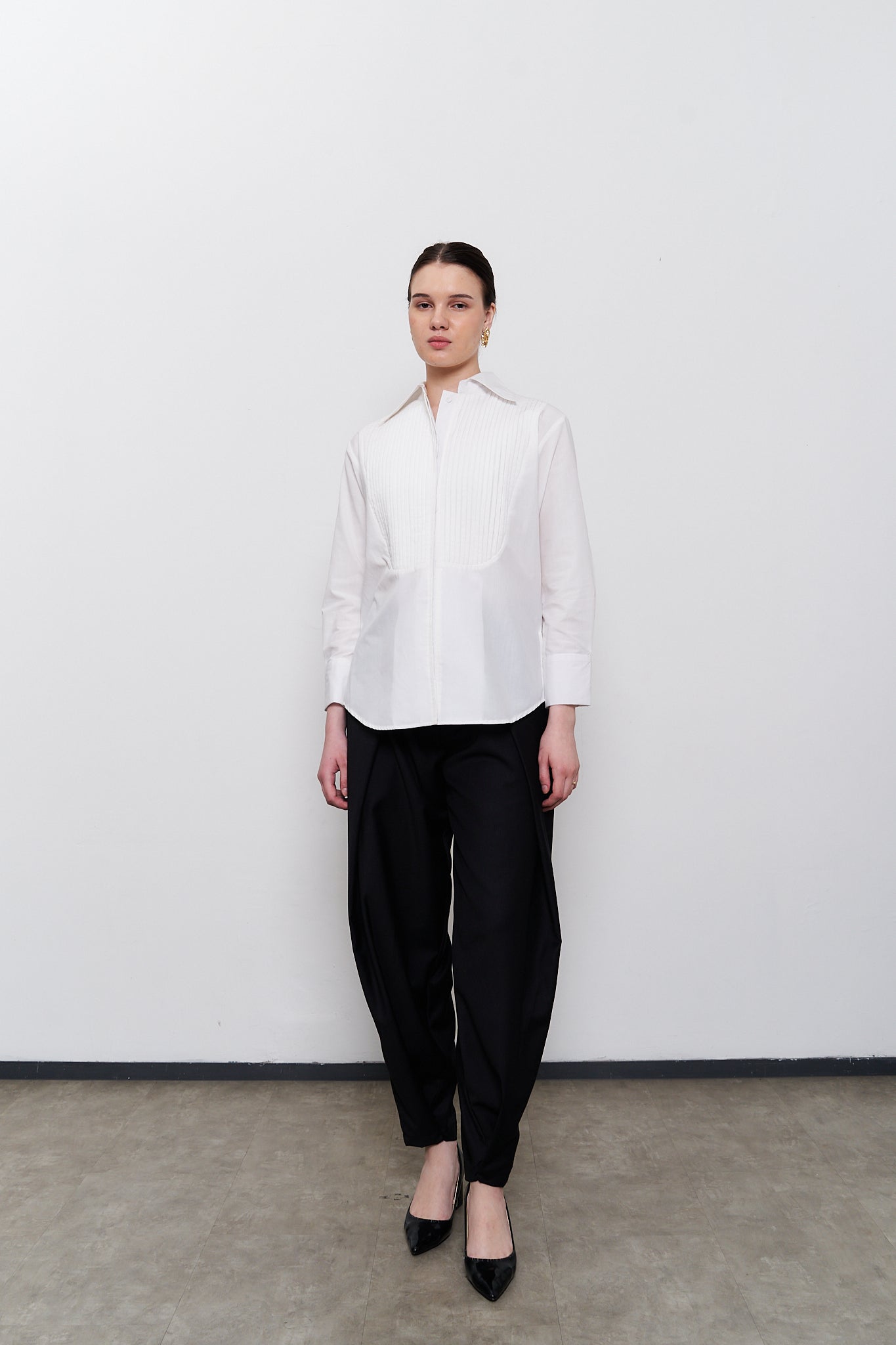 Opnaisel Top - White