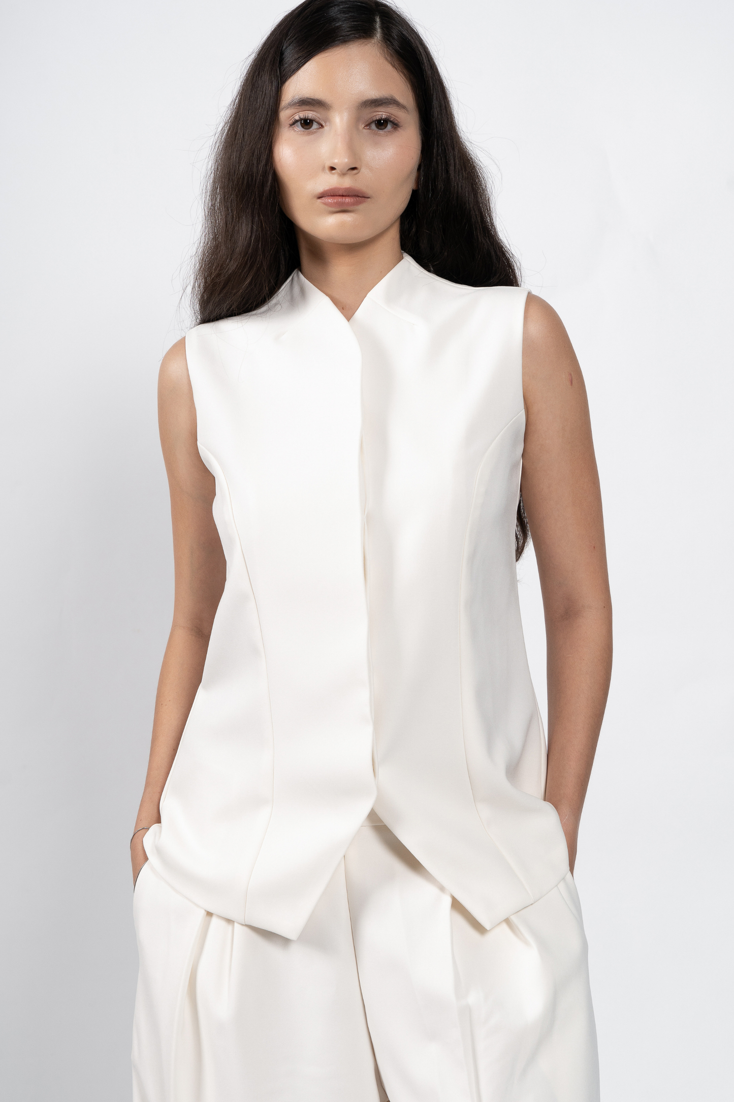 Vanka Vest - Ivory