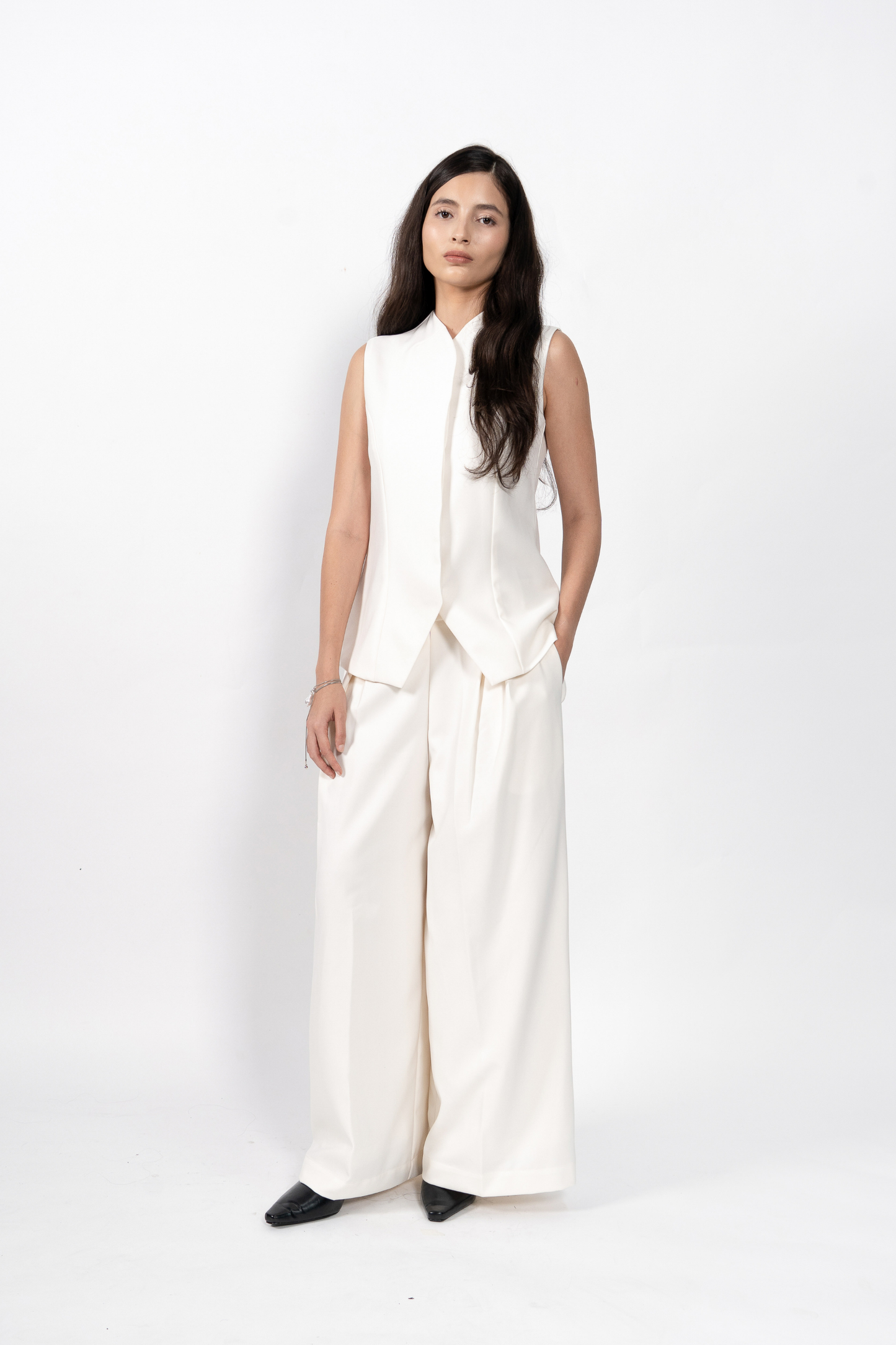 Vanka Vest - Ivory