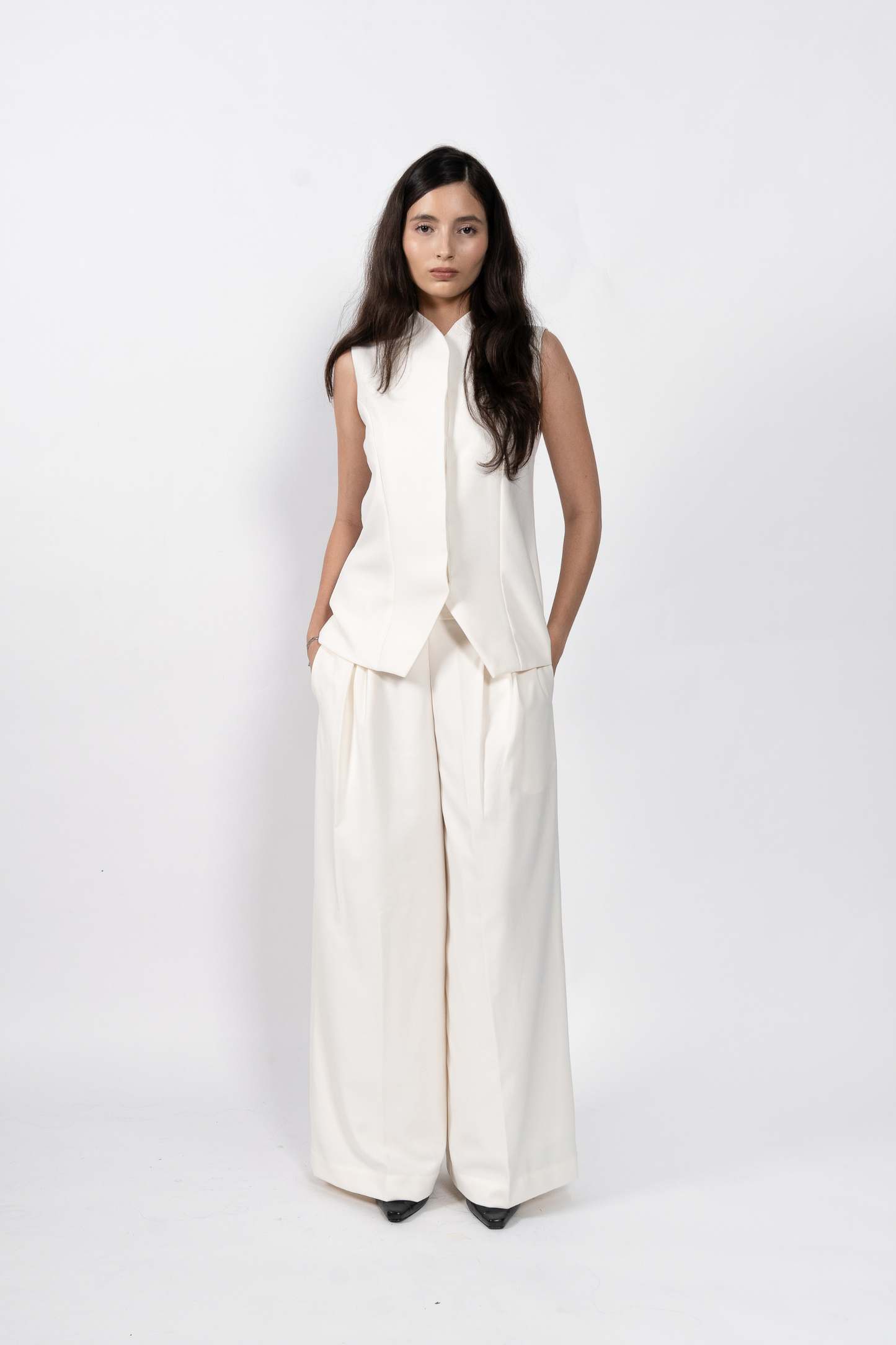 Vanka Vest - Ivory
