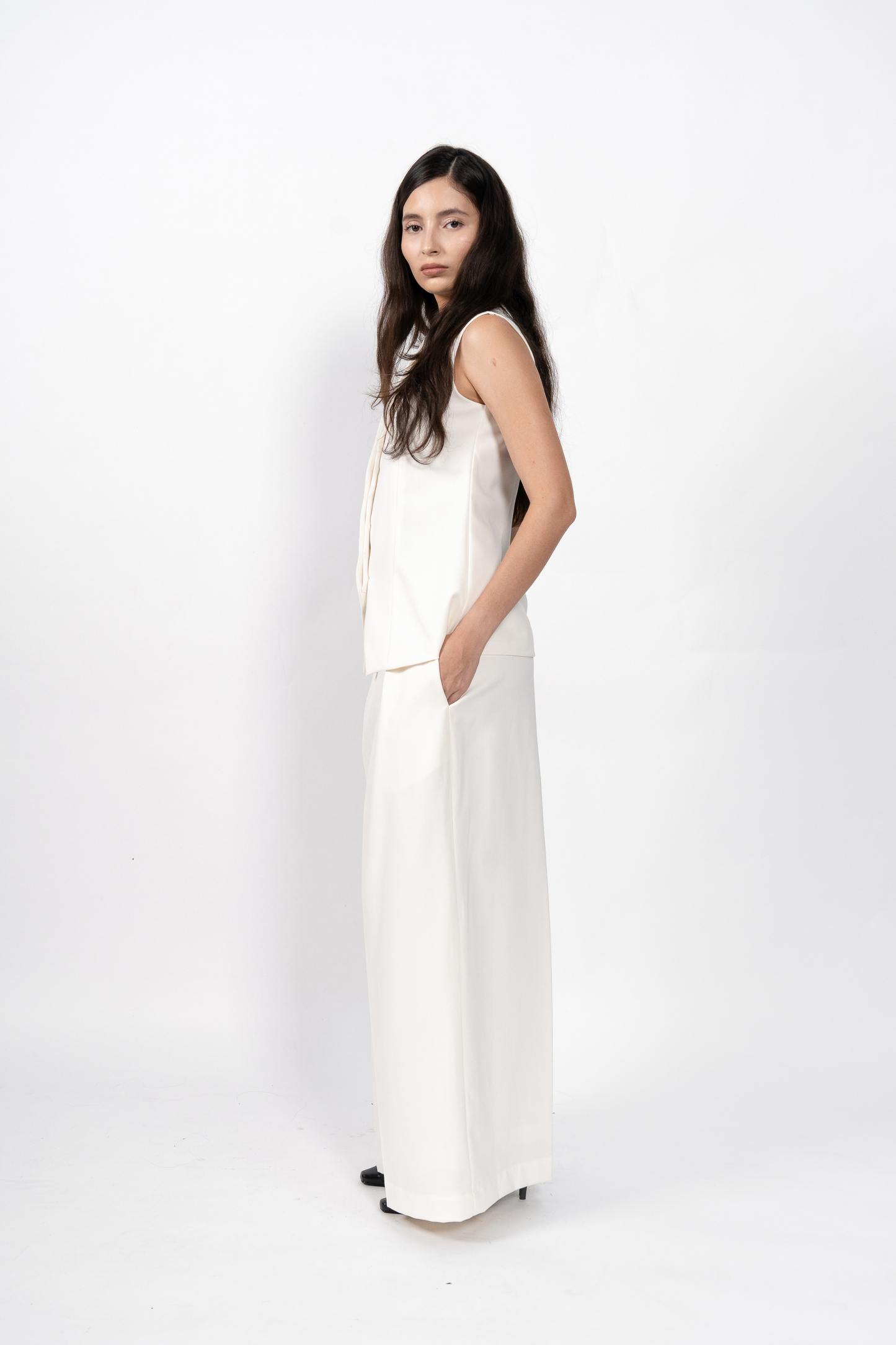 Vanka Vest - Ivory