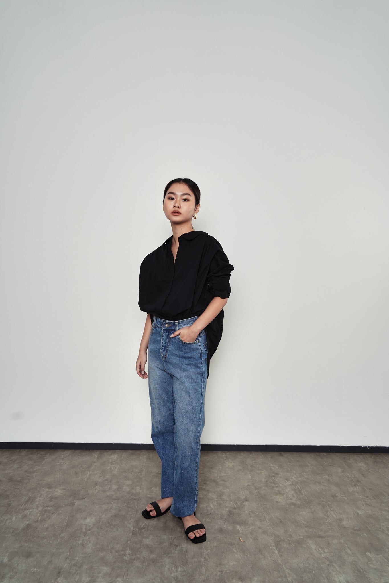 Blouse 103 - Black