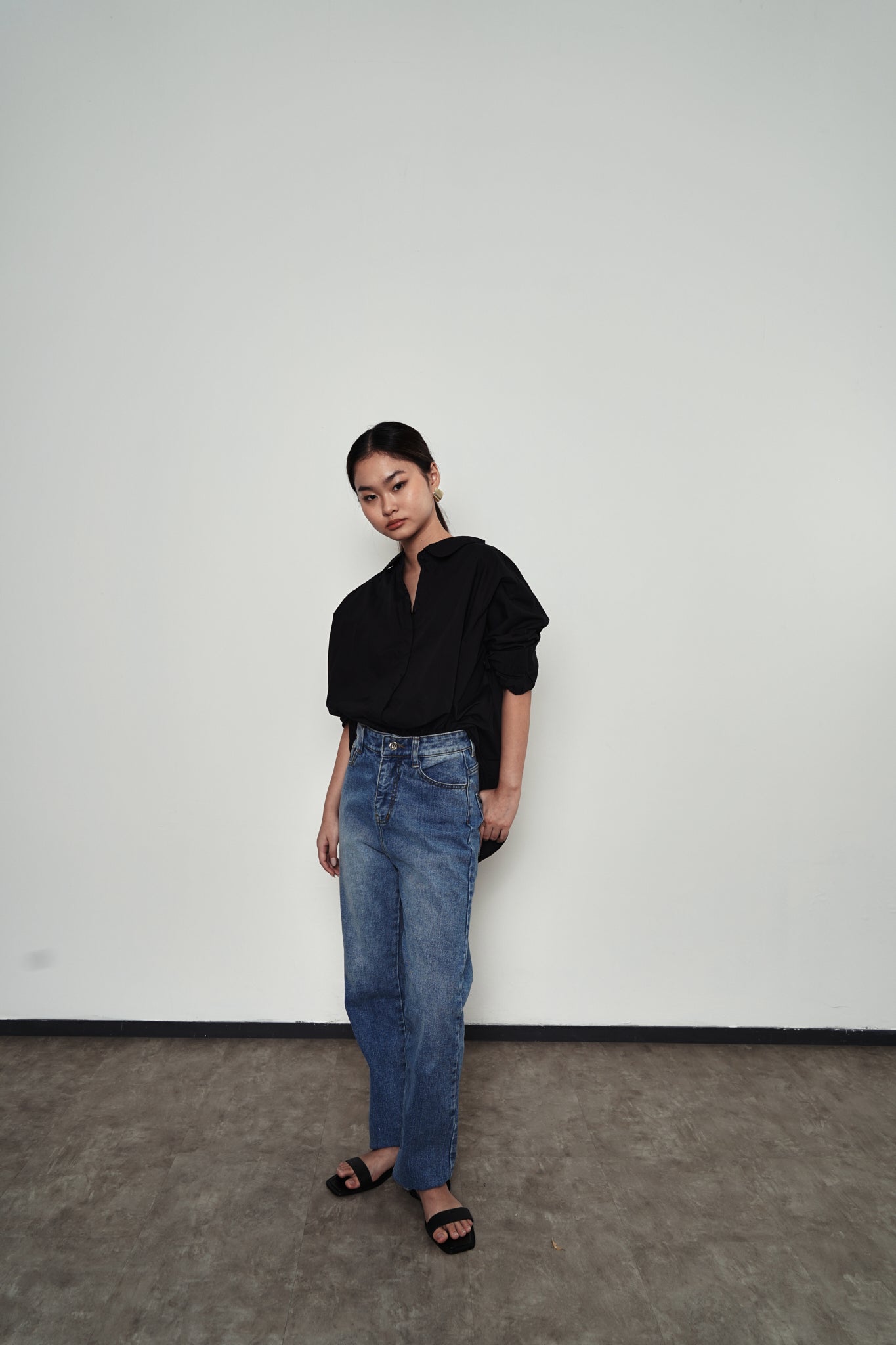 Blouse 103 - Black