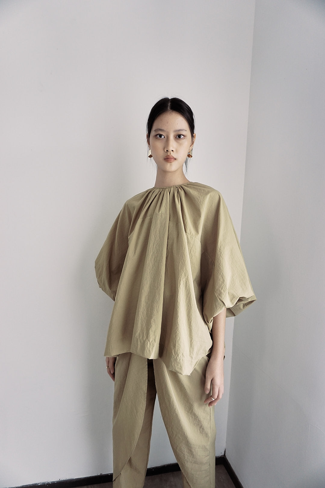 Anessa Top - Khaki