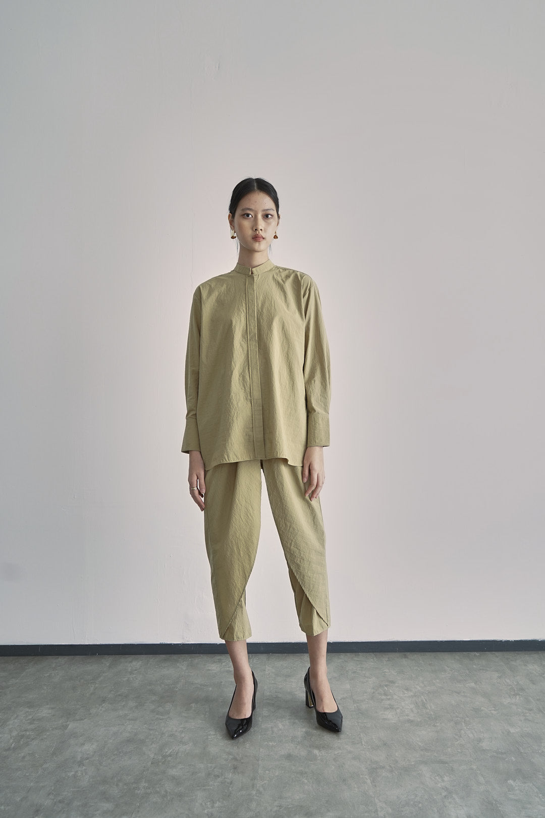 Blouse 104 - Khaki