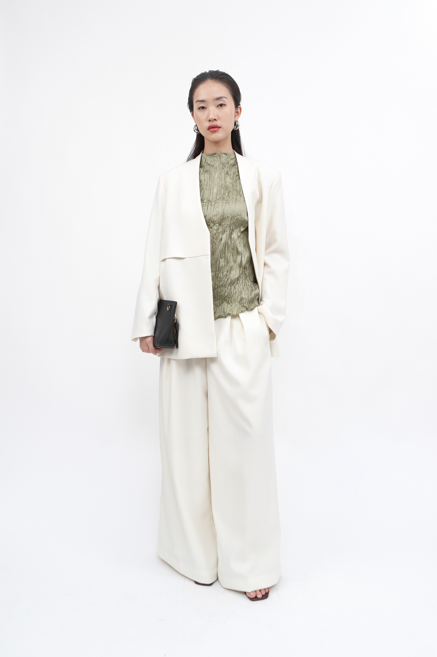 Josette Outer - Ivory