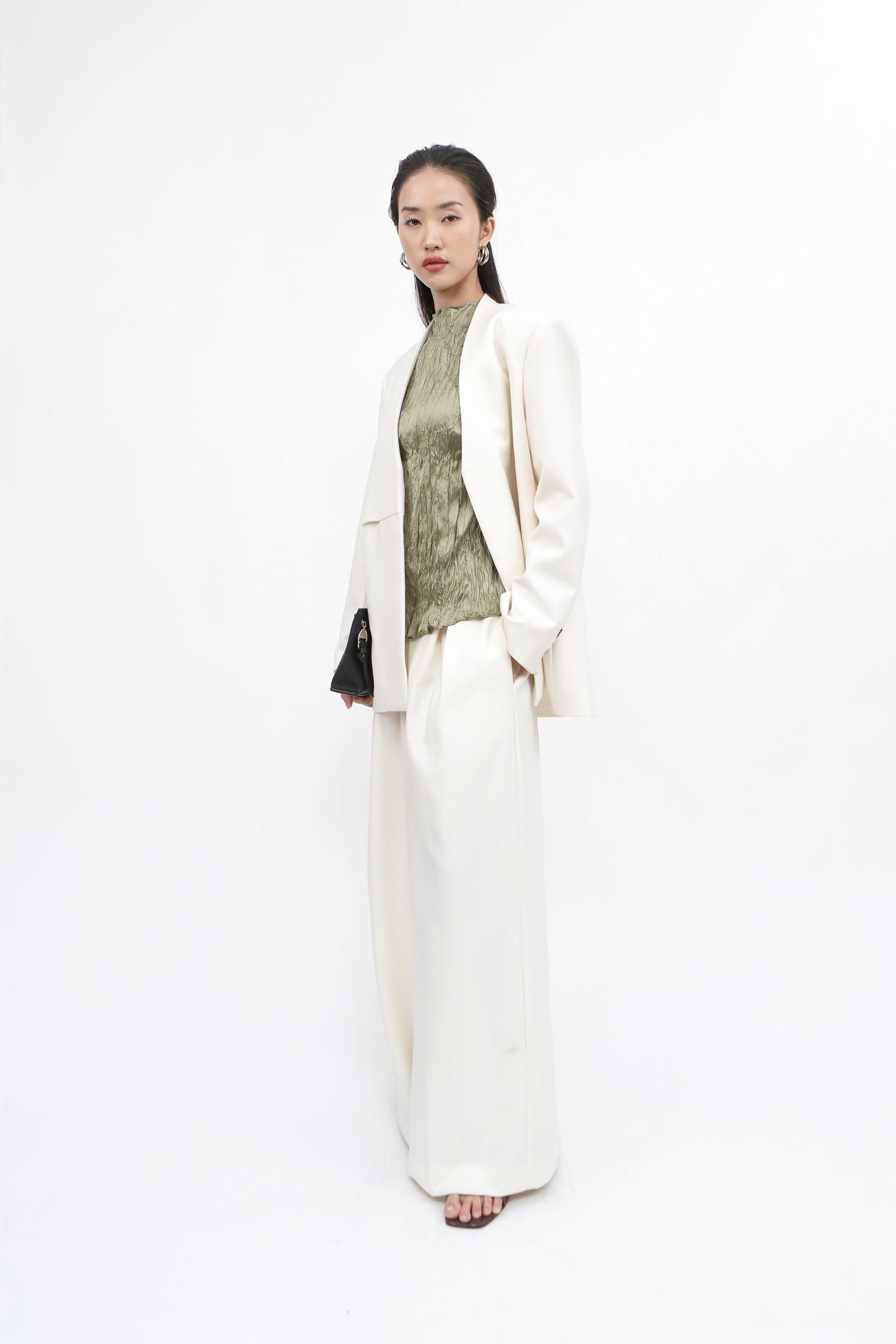 Josette Outer - Ivory