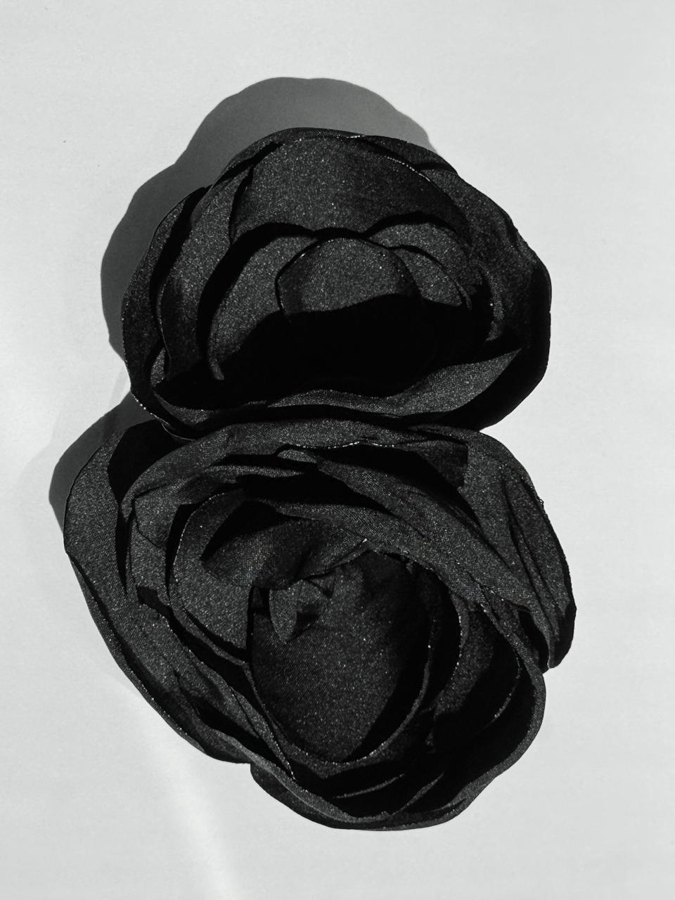 (PO) Brooch 01 - Black