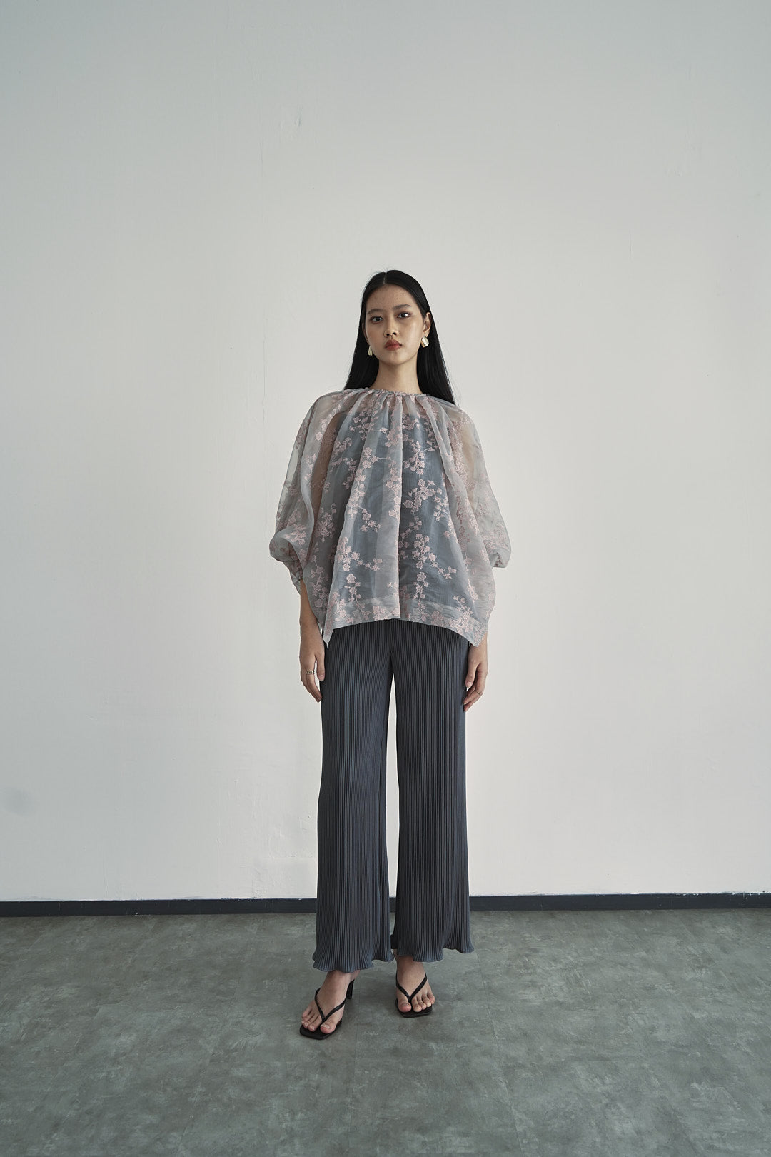 Vinkha Top - Dusty – Yourpafon